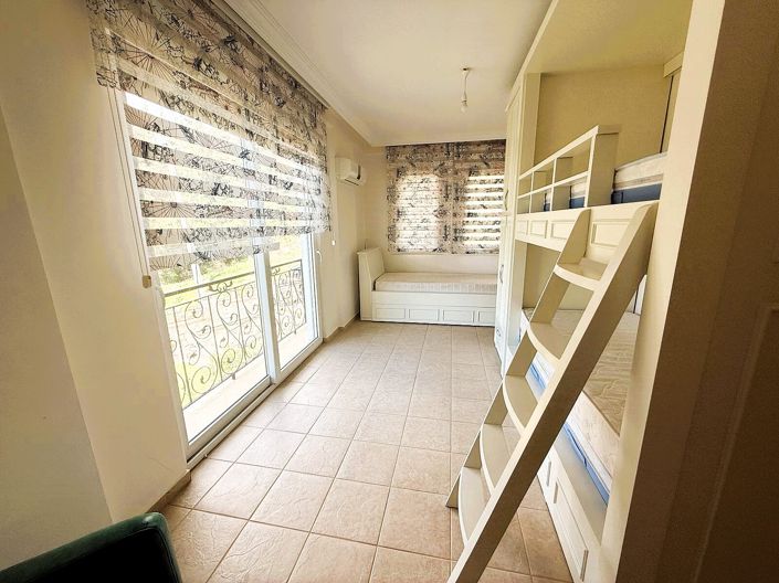 Image No.24-5 Bed House/Villa for sale