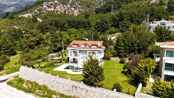 Image No.5-5 Bed House/Villa for sale