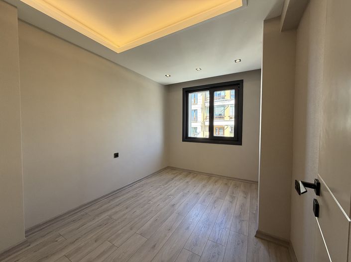 Image No.23-3 Bed Apartment for sale