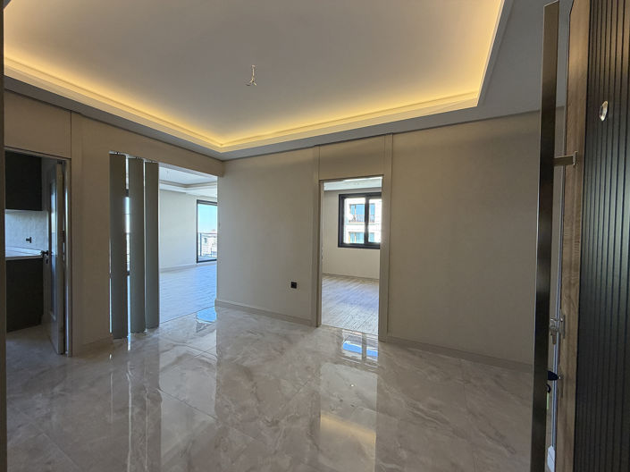 Image No.28-3 Bed Apartment for sale