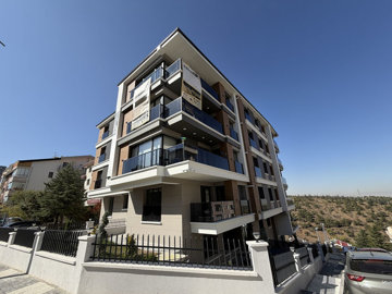Exterior 3