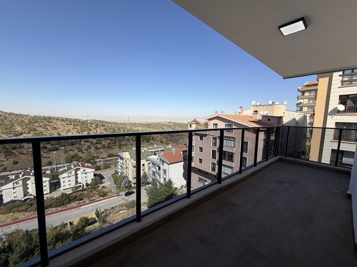 Image No.31-3 Bed Apartment for sale