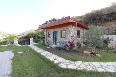 Exterior 15
