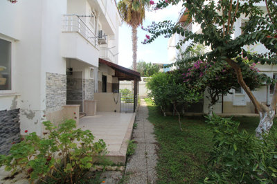Exterior 3