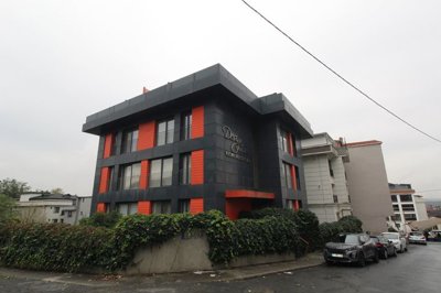 Exterior 1