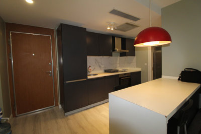 Interior 5