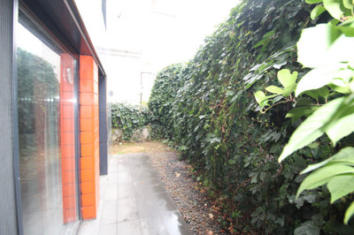 Exterior 5