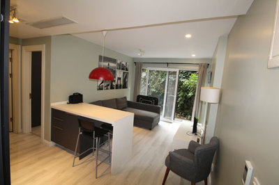 Interior 3