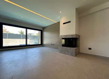 Interior 1