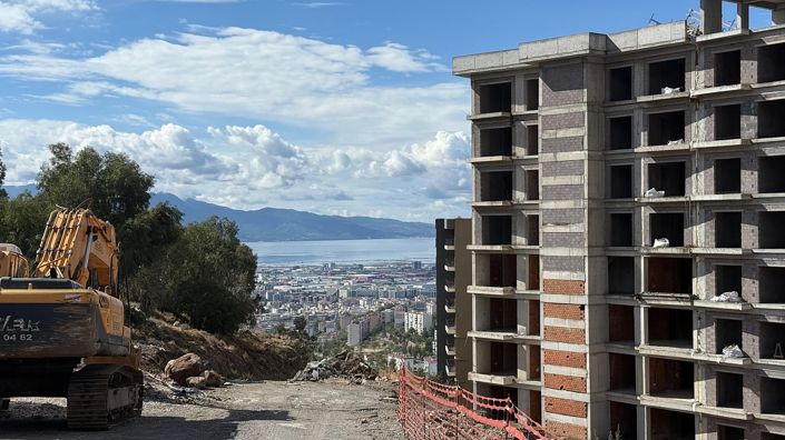 Image No.23-1 Bed Apartment for sale