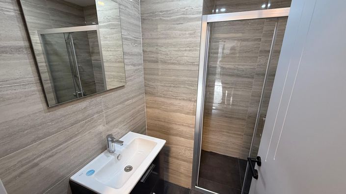 Image No.14-3 Bed Apartment for sale