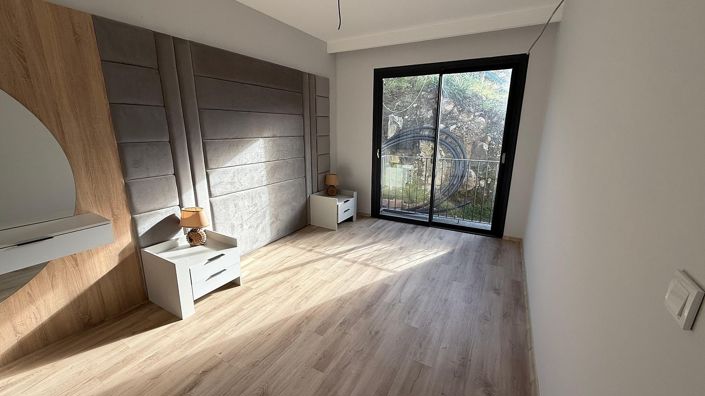 Image No.7-3 Bed Apartment for sale