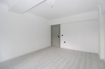 Interior 7