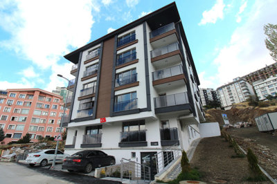 Exterior 4