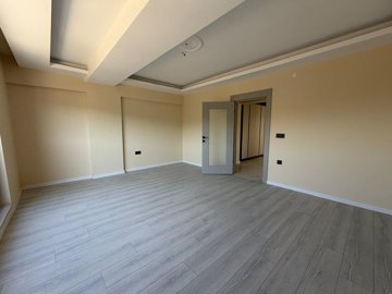 Interior 2