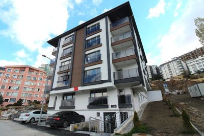 Exterior 4