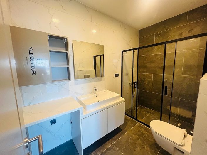 Image No.9-3 Bed Apartment for sale