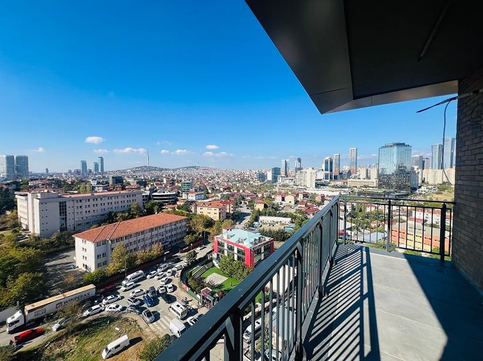 Image No.11-4 Bed Apartment for sale