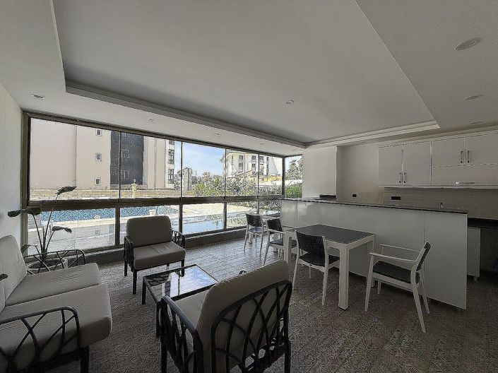Image No.10-1 Bed Apartment for sale