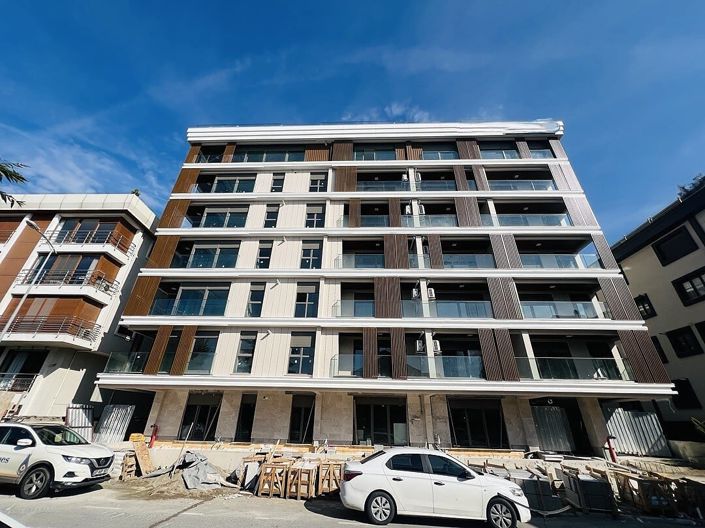 Image No.2-5 Bed Apartment for sale