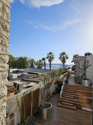 Image No.19-9 Bed Commercial for sale