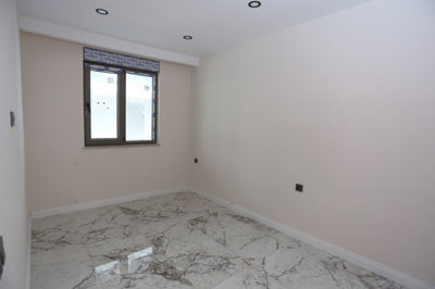 Interior 3