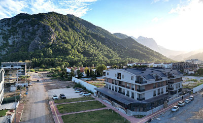 Exterior 5