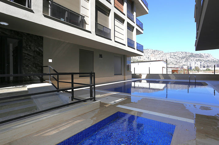 Image No.8-2 Bed Apartment for sale