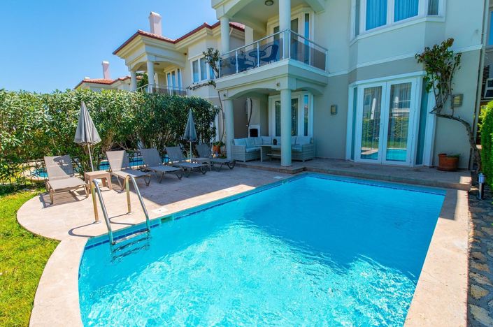 Image No.7-5 Bed House/Villa for sale