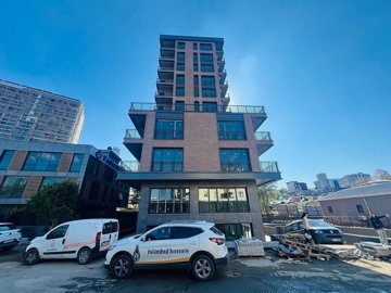 Exterior 4