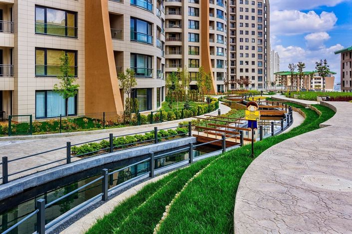 Image No.21-4 Bed Apartment for sale