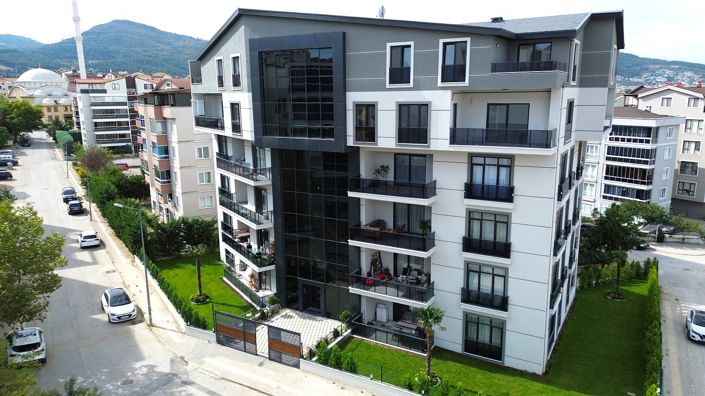 Image No.1-4 Bed Apartment for sale