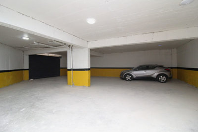 Exterior 10