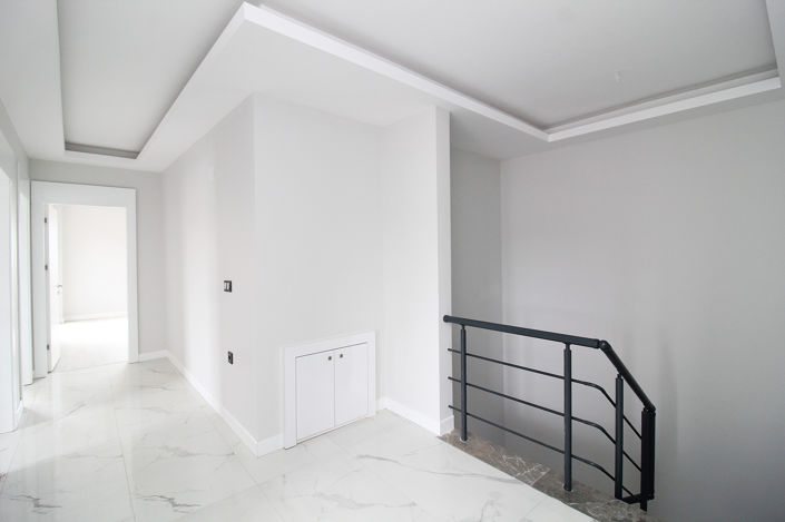 Image No.32-4 Bed Apartment for sale