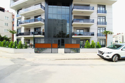 Exterior 4