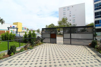 Exterior 7