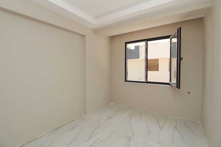 Image No.10-2 Bed Apartment for sale