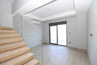 Interior 2