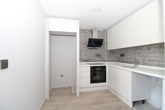 Image No.12-3 Bed Apartment for sale