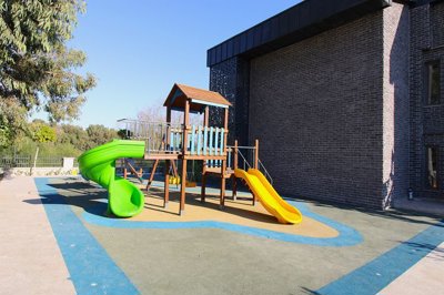 Exterior 5