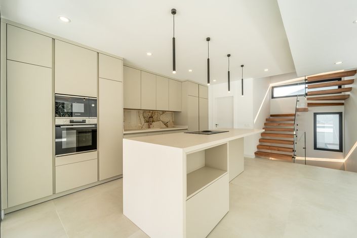 Image No.11-5 Bed House/Villa for sale