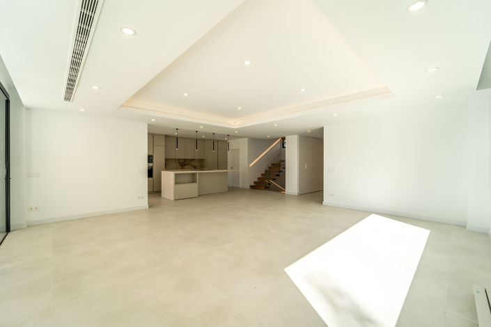 Image No.15-5 Bed House/Villa for sale