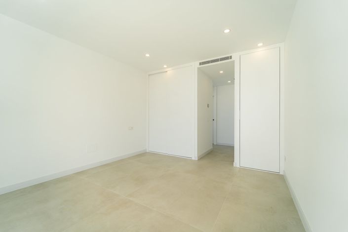 Image No.31-5 Bed House/Villa for sale