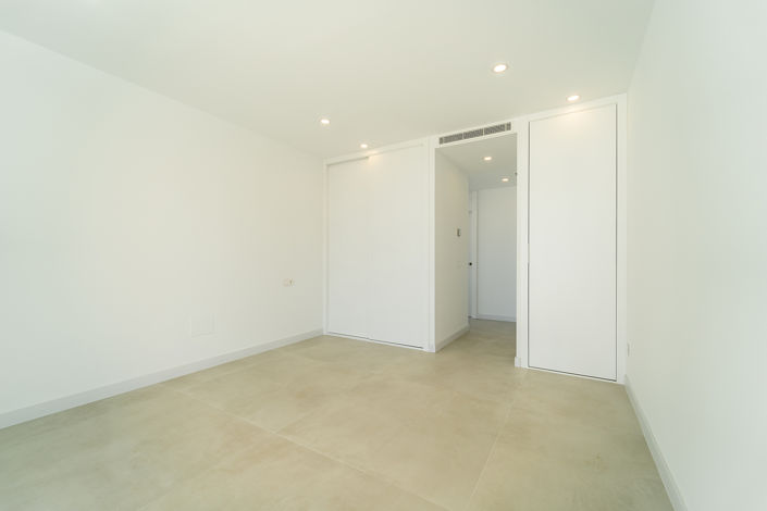 Image No.31-5 Bed House/Villa for sale