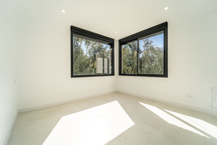 Image No.32-5 Bed House/Villa for sale