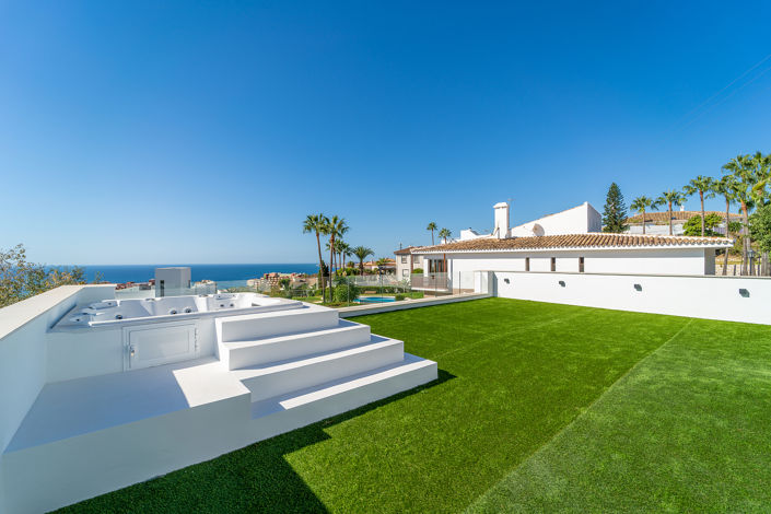 Image No.9-5 Bed House/Villa for sale