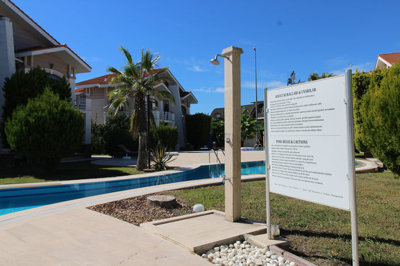 Exterior 9