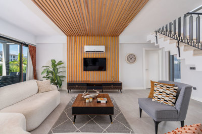 Interior 2
