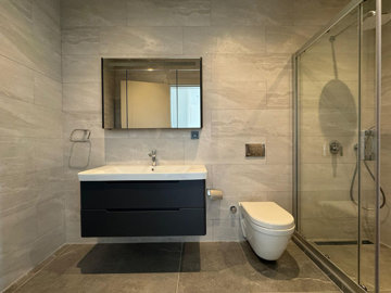 Interior 11