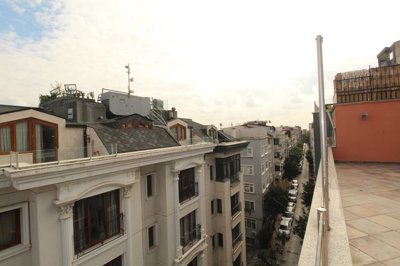 Exterior 1